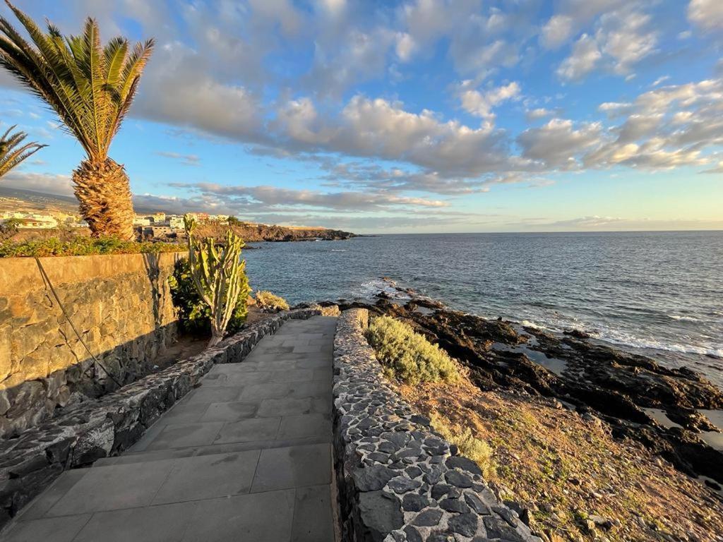 Apartment Casa Tortuga 1era Linea De Playa Alcala (Tenerife)